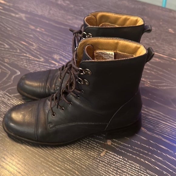 Maine Woods Shoes - Lightly Worn!- Maine Woods Black leather Lace up Boots -size 7